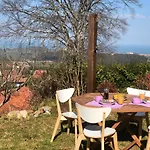 아파트 Casita Con Encanto, Junto A Comillas