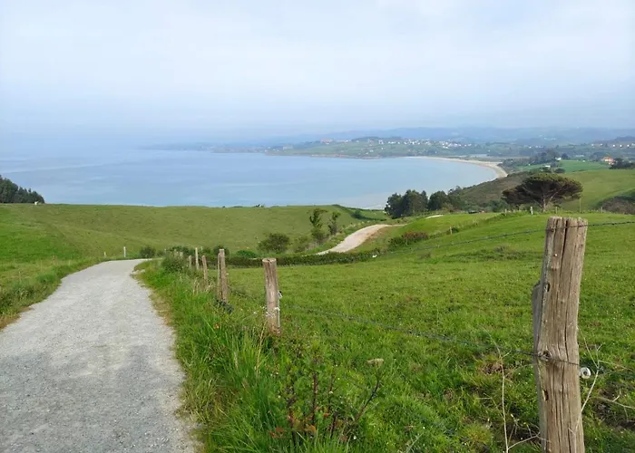 Casita Con Encanto, Junto A Comillas